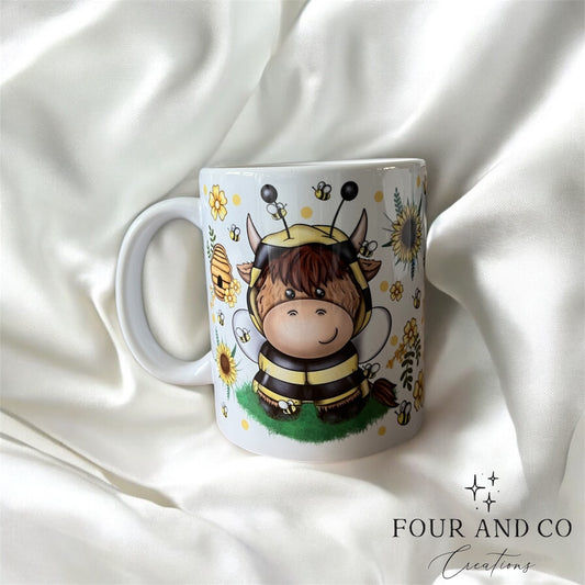 Bee Highland Cow